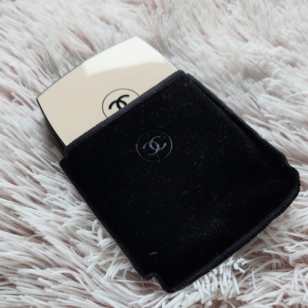 CHANEL Les Beiges Winter Glow Blush - Coral - Picture 6 of 7